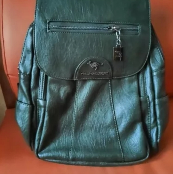 New Boutique Backpack - Picture 17 of 17